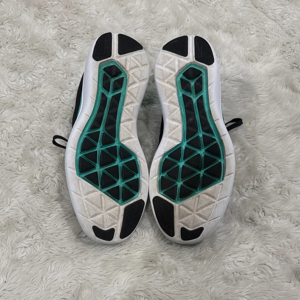 Nike Flex‎ 2016 RN running shoes in Black and Teal Woman’s Athletic Sneakers 7.5